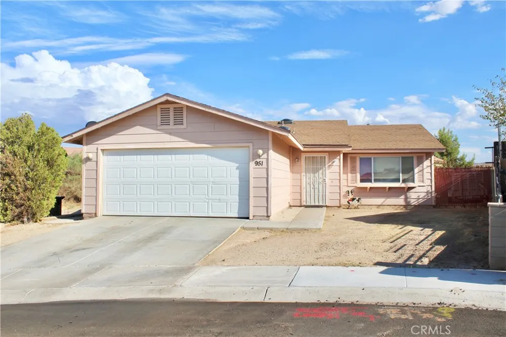 951 Chateau Way Barstow, CA 92311