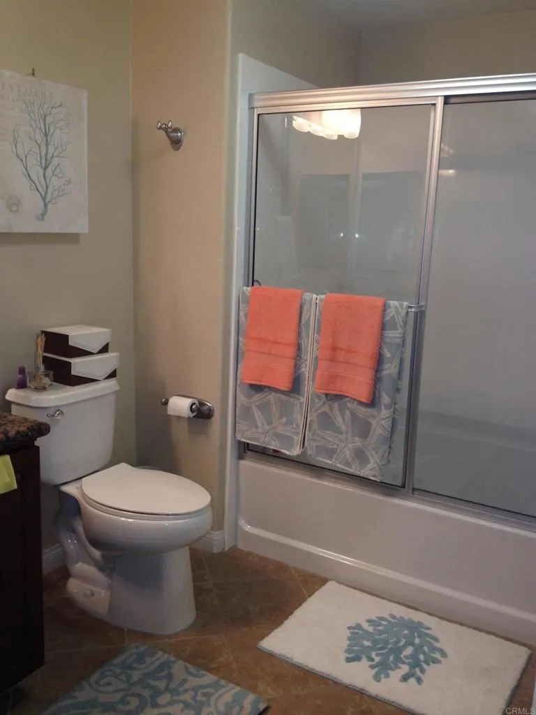 3857 Pell Place #405 San Diego, CA 92130