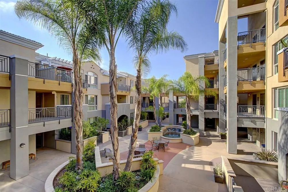 3857 Pell Place #405 San Diego, CA 92130