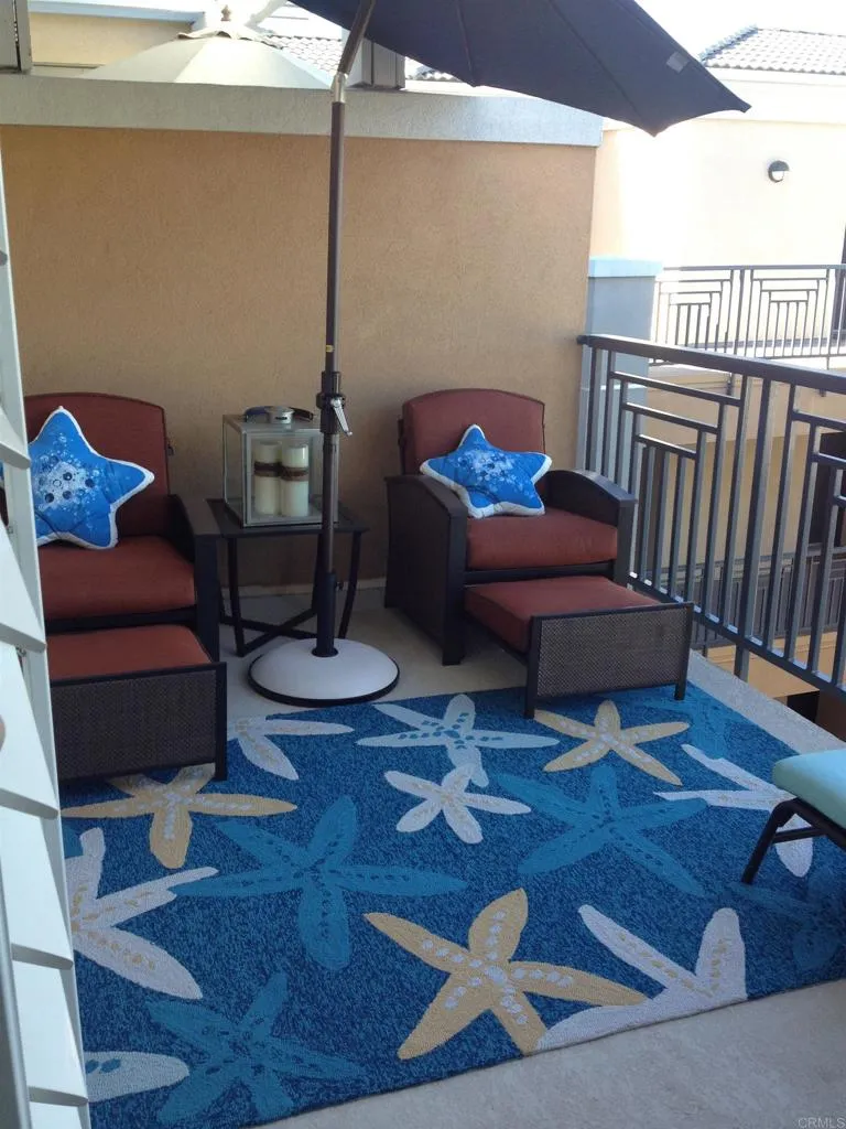 3857 Pell Place #405 San Diego, CA 92130
