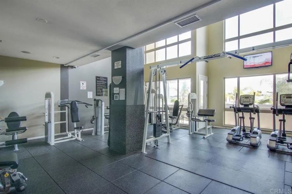 3857 Pell Place #405 San Diego, CA 92130
