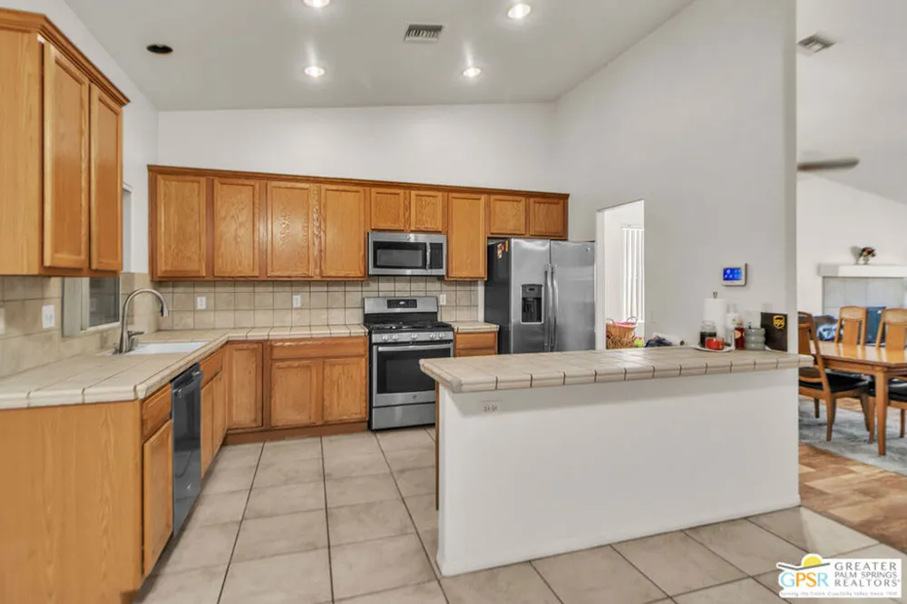 65866 Estrella Avenue Desert Hot Springs, CA 92240