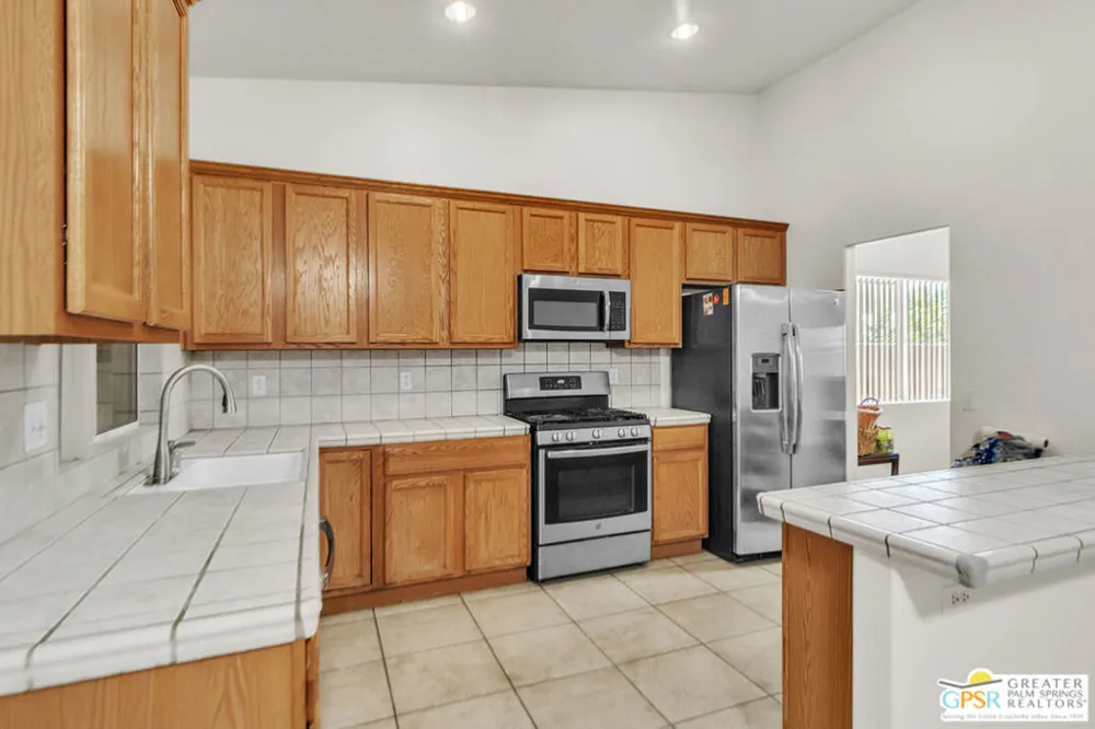 65866 Estrella Avenue Desert Hot Springs, CA 92240