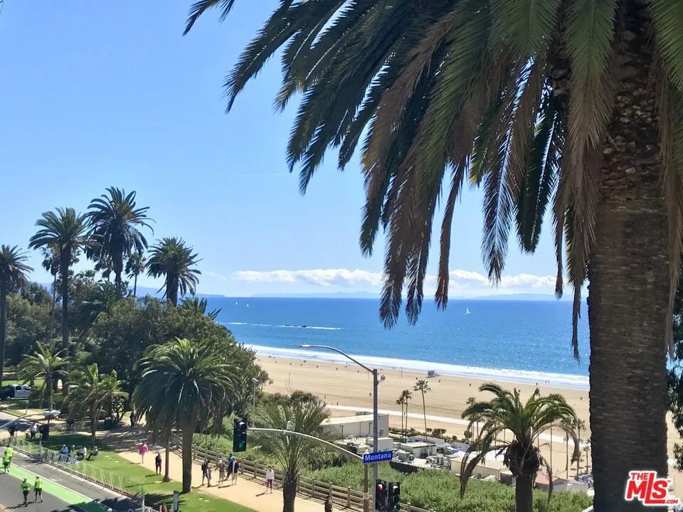 757 Ocean Avenue #105 Santa Monica, CA 90402