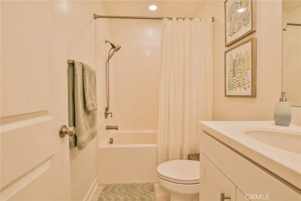 14114 Bay Street La Mirada, CA 90638