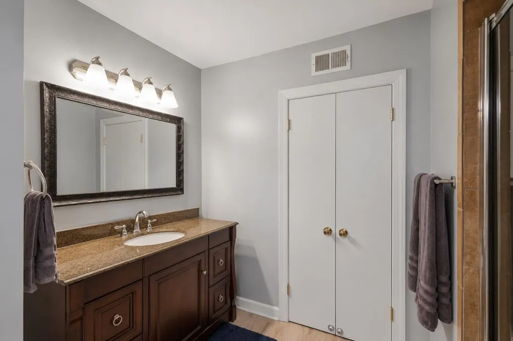 37 N CENTURY ST Memphis, TN 38111