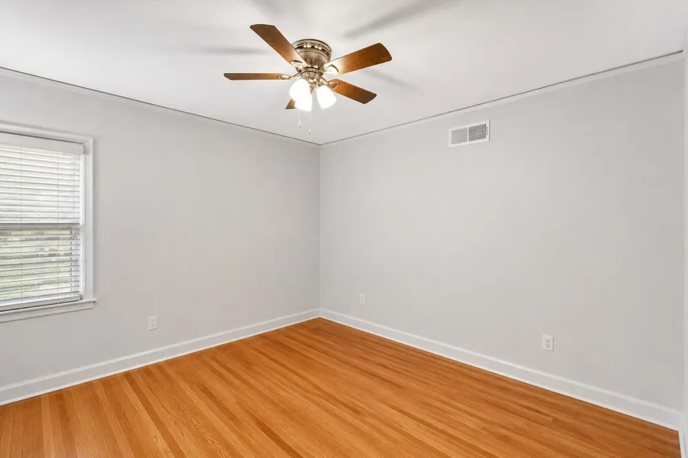 37 N CENTURY ST Memphis, TN 38111