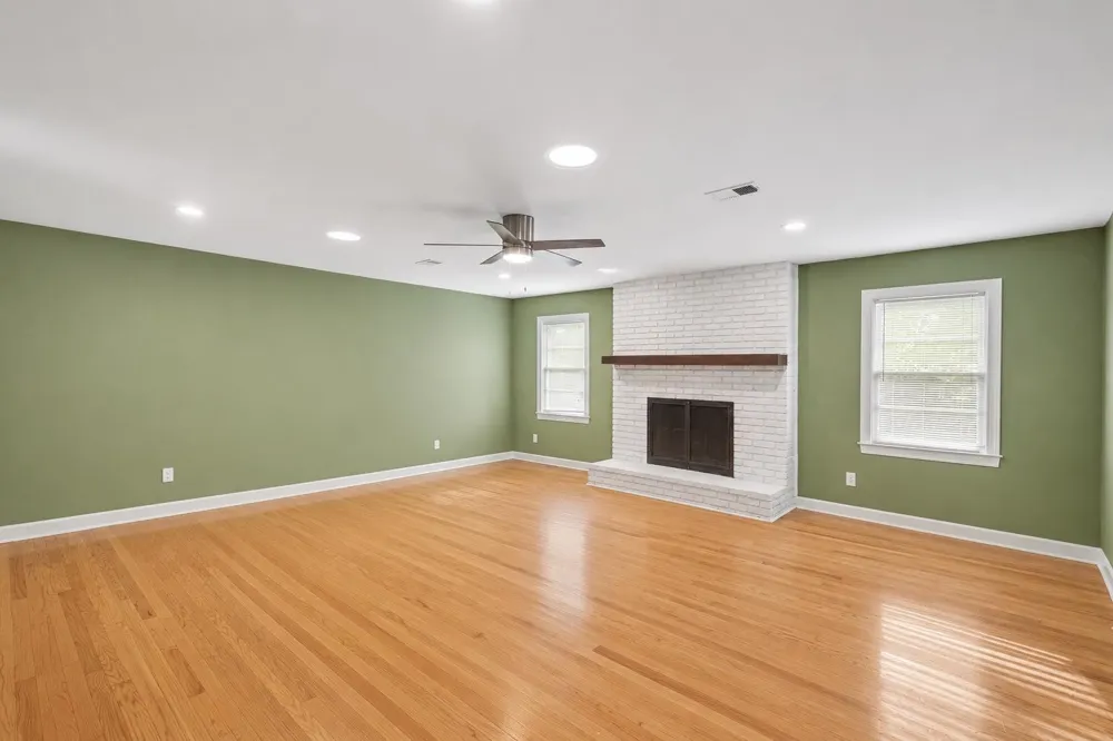 37 N CENTURY ST Memphis, TN 38111