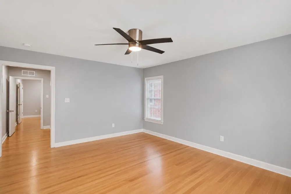 37 N CENTURY ST Memphis, TN 38111