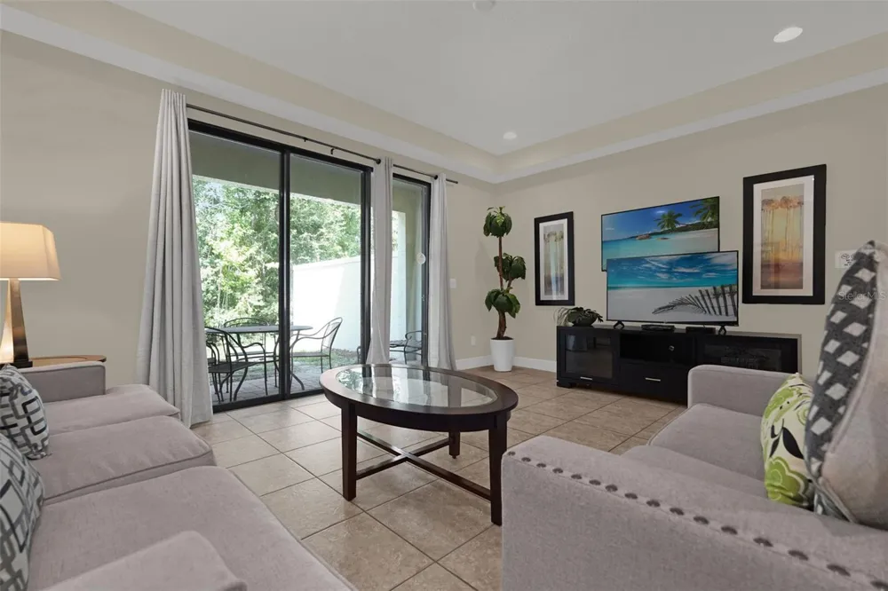 8095 BROOKSVILLE DRIVE Davenport, FL 33896