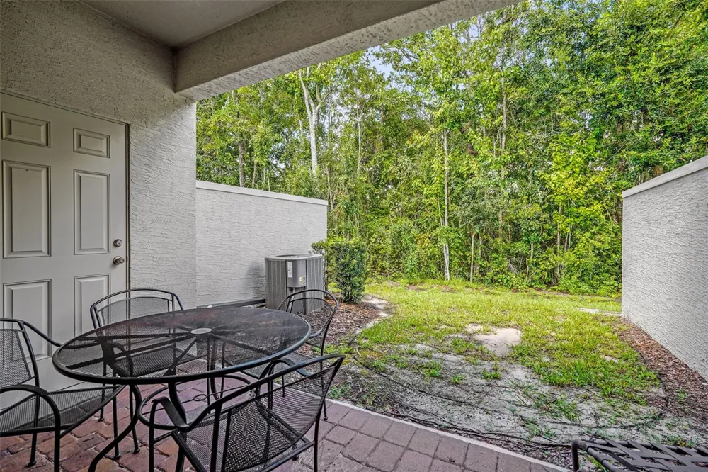 8095 BROOKSVILLE DRIVE Davenport, FL 33896