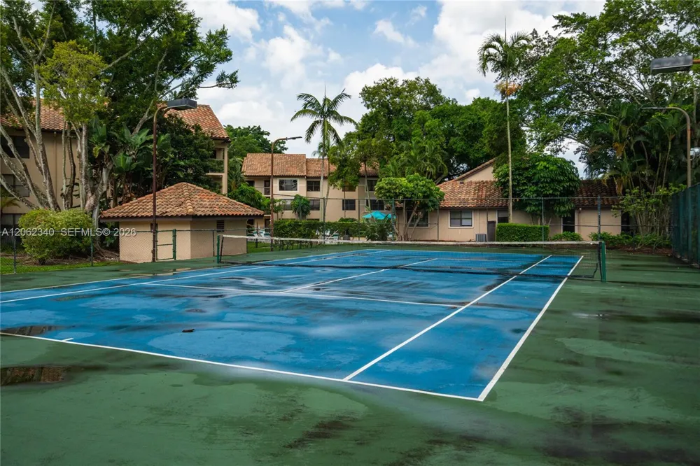 4241 W Mcnab Rd #11 Pompano Beach, FL 33069