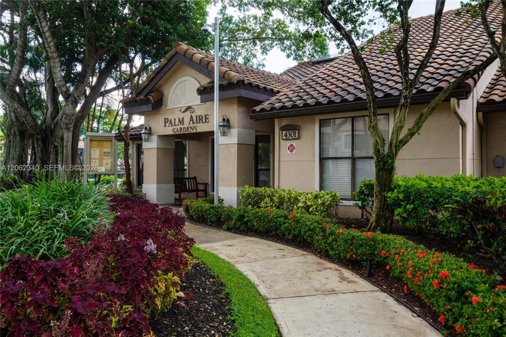 4241 W Mcnab Rd #11 Pompano Beach, FL 33069
