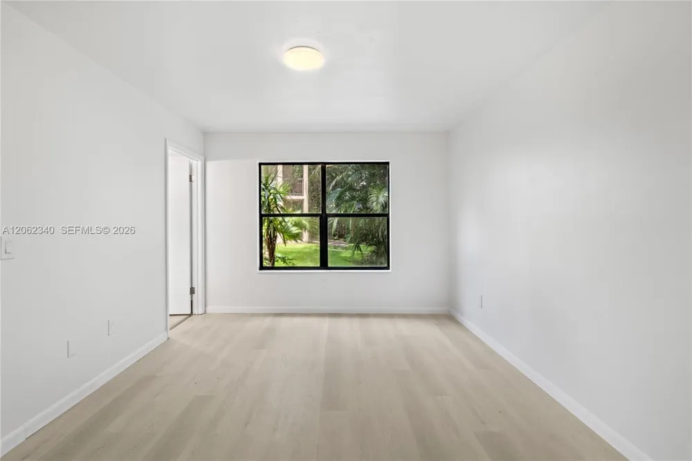 4241 W Mcnab Rd #11 Pompano Beach, FL 33069