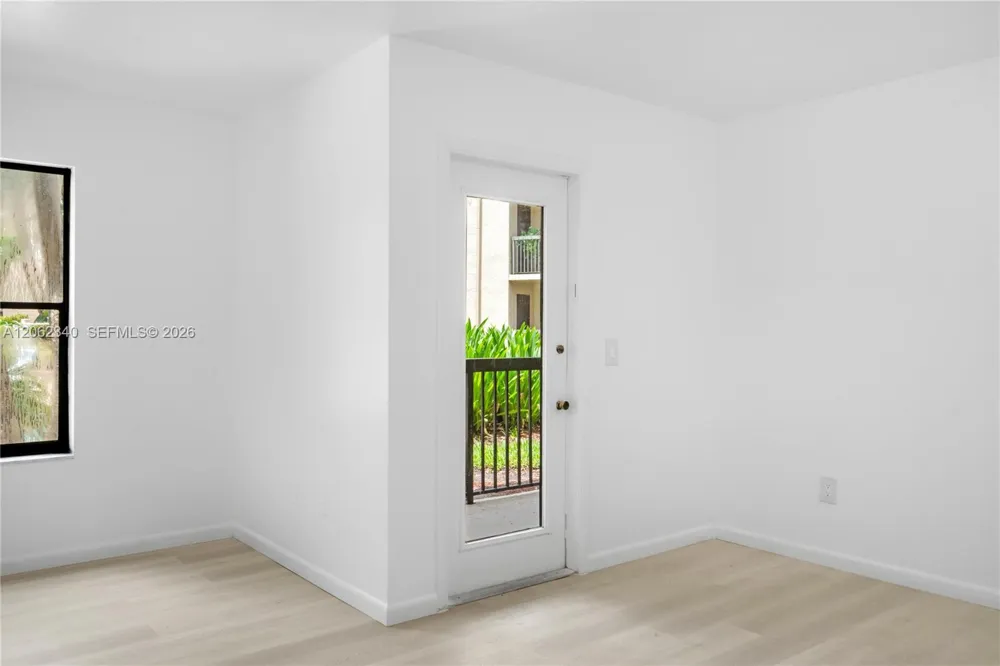 4241 W Mcnab Rd #11 Pompano Beach, FL 33069