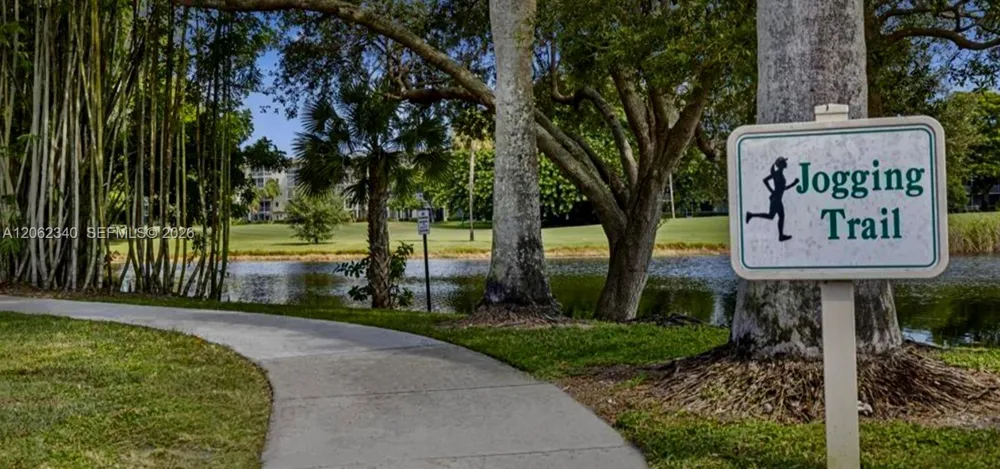 4241 W Mcnab Rd #11 Pompano Beach, FL 33069