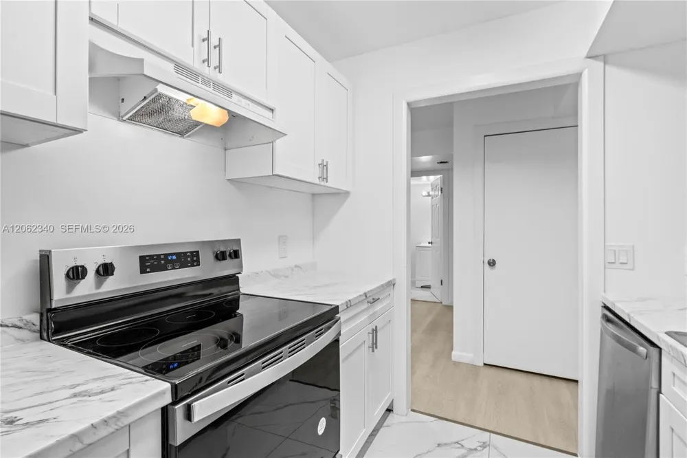 4241 W Mcnab Rd #11 Pompano Beach, FL 33069