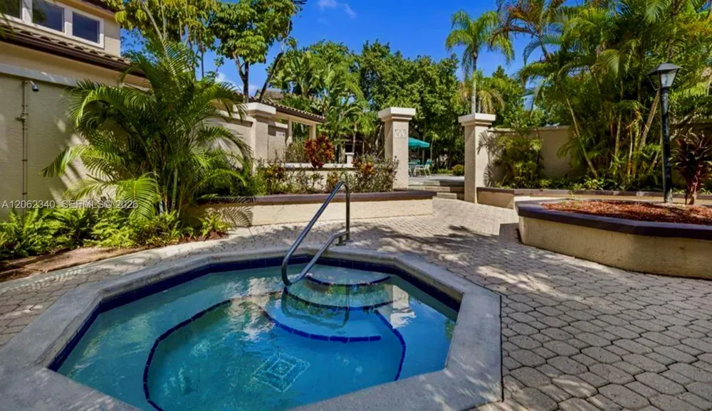 4241 W Mcnab Rd #11 Pompano Beach, FL 33069