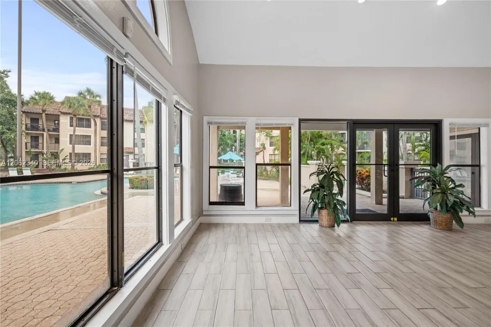 4241 W Mcnab Rd #11 Pompano Beach, FL 33069