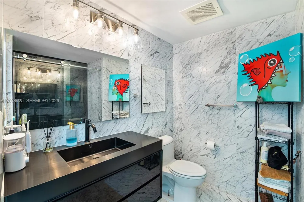 665 NE 25th St #403 Miami, FL 33137