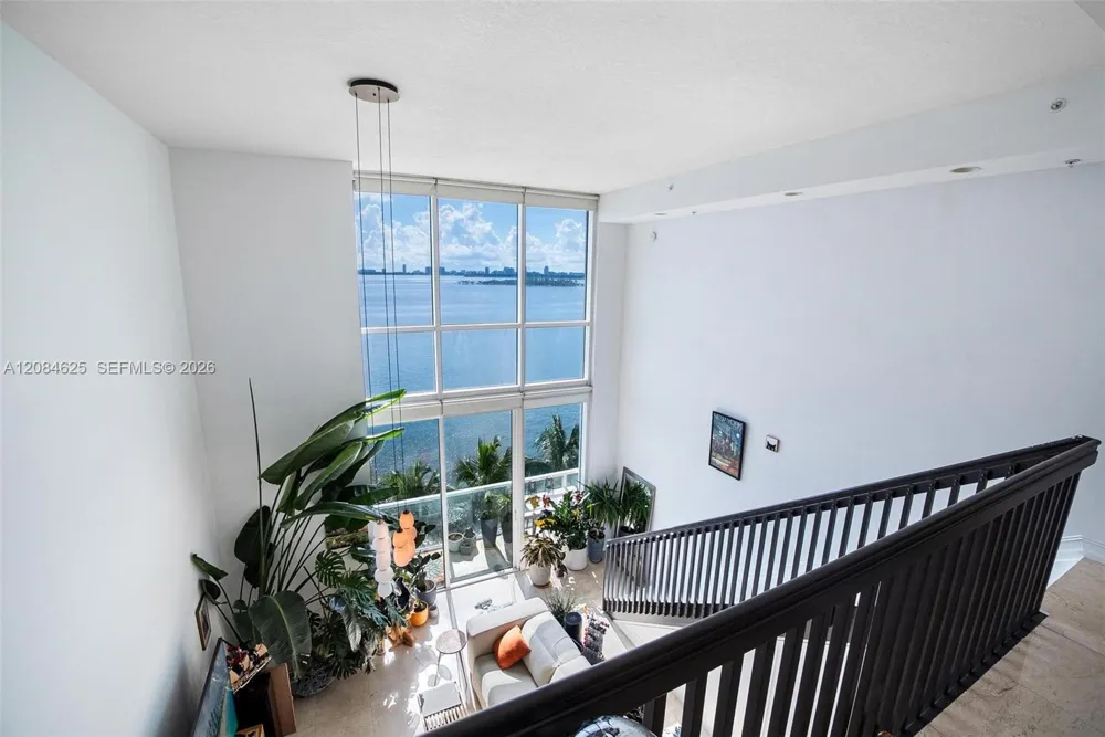 665 NE 25th St #403 Miami, FL 33137