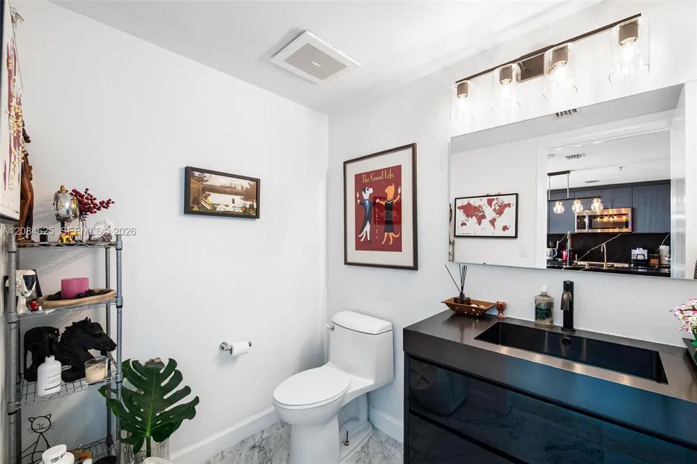 665 NE 25th St #403 Miami, FL 33137