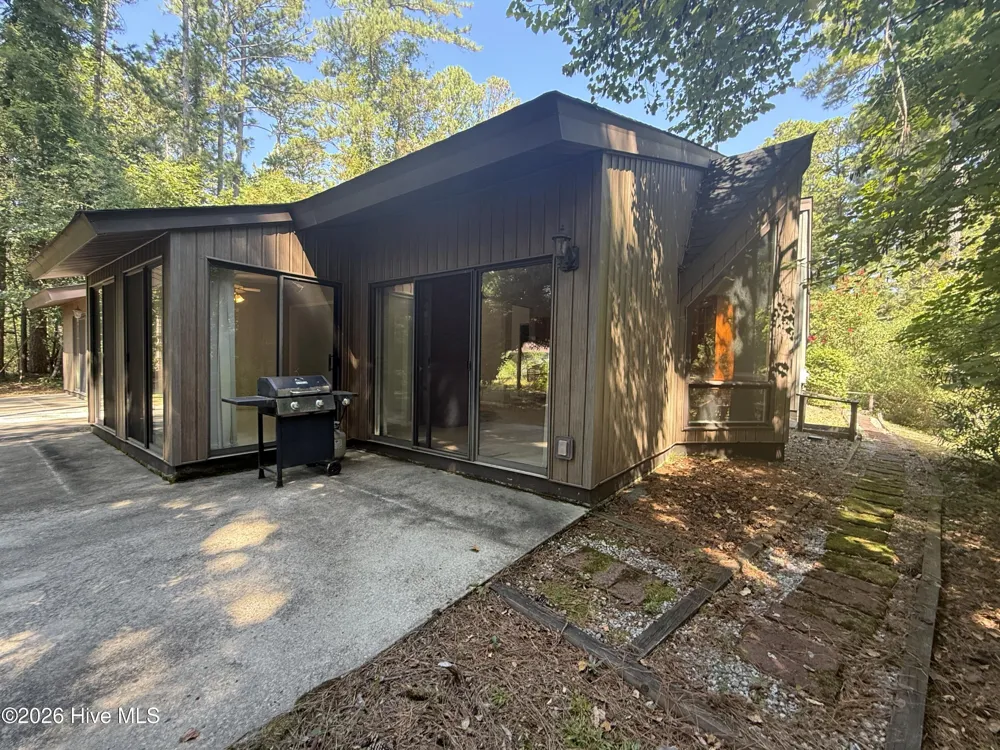 212 Tara Drive Mccormick, SC 29835