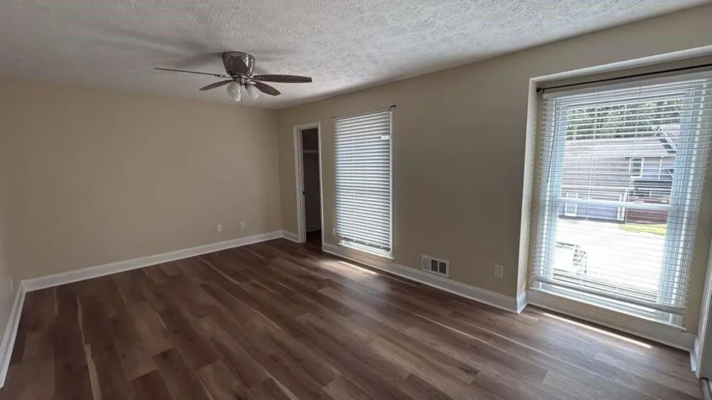 5011 Meadow Lane Marietta, GA 30068
