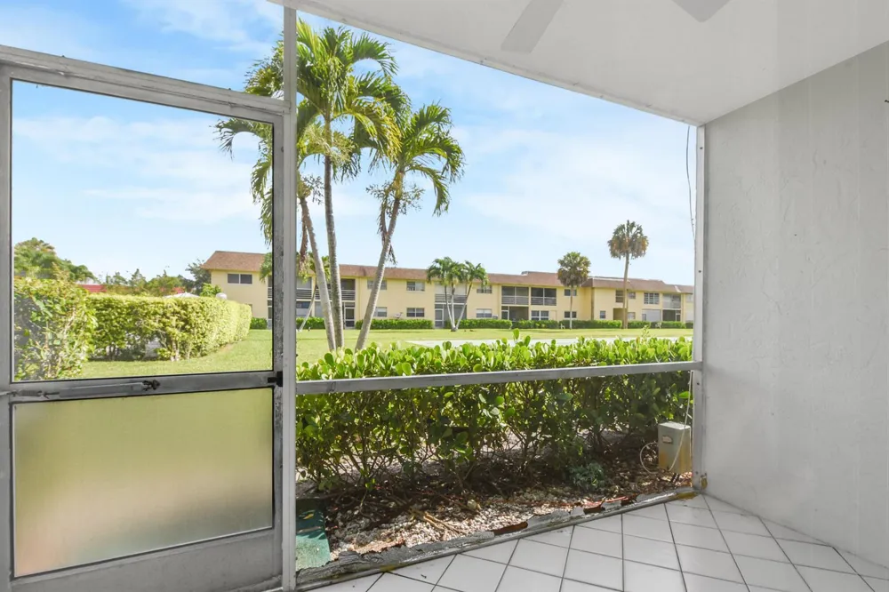 9851 Sandalfoot Boulevard #210 Boca Raton, FL 33428