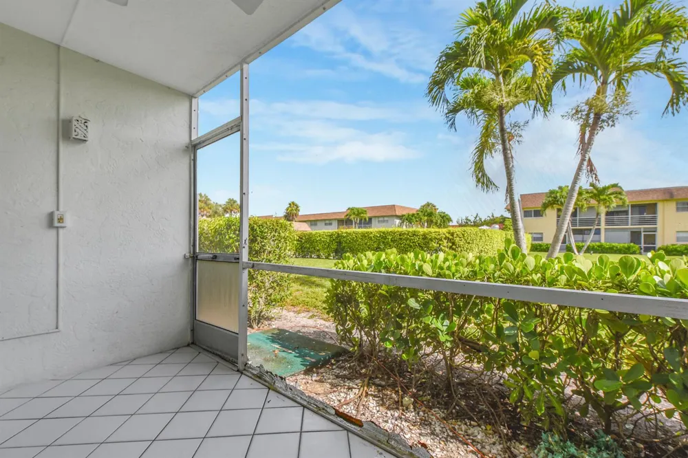 9851 Sandalfoot Boulevard #210 Boca Raton, FL 33428
