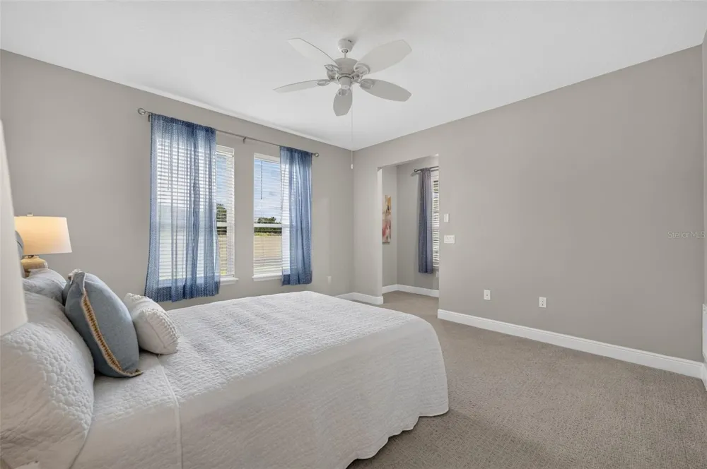 134 SILVER MAPLE ROAD Groveland, FL 34736