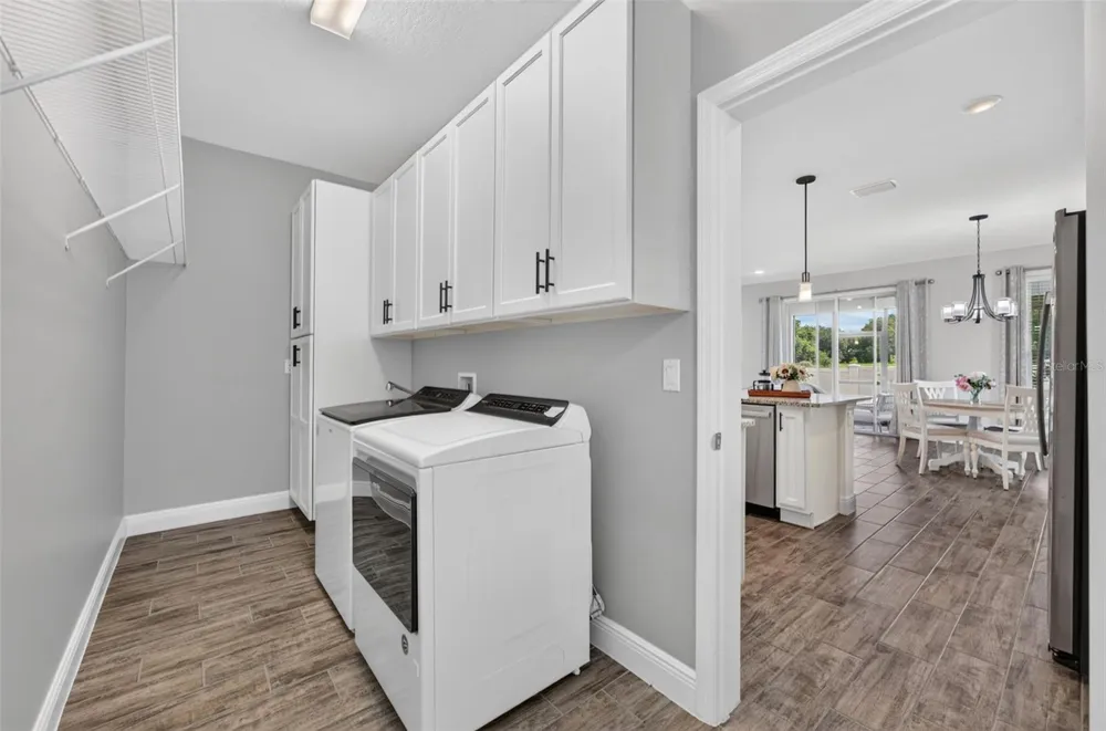 134 SILVER MAPLE ROAD Groveland, FL 34736