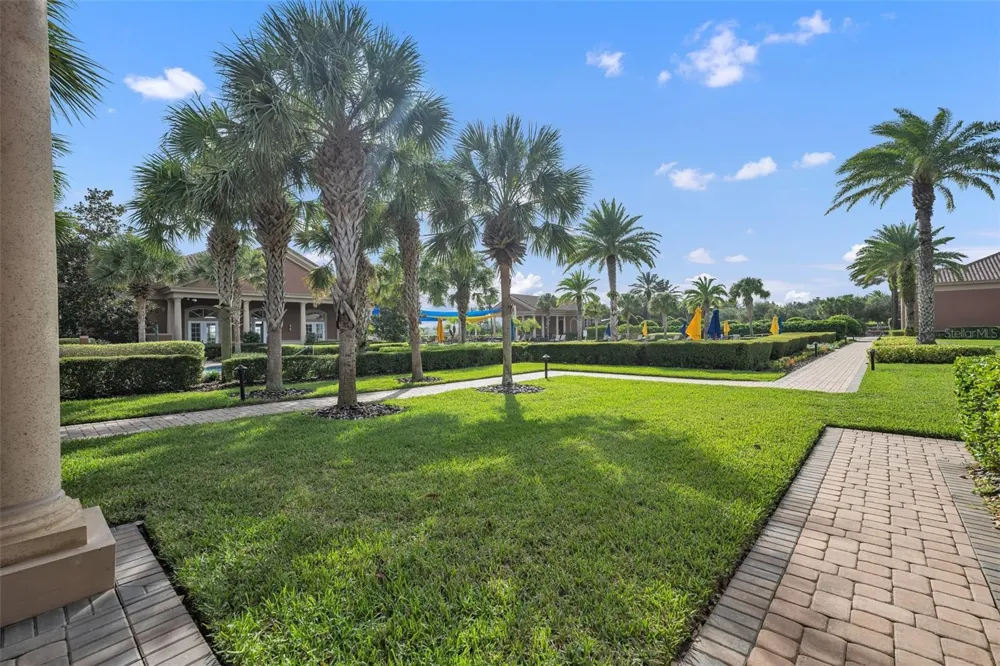 134 SILVER MAPLE ROAD Groveland, FL 34736