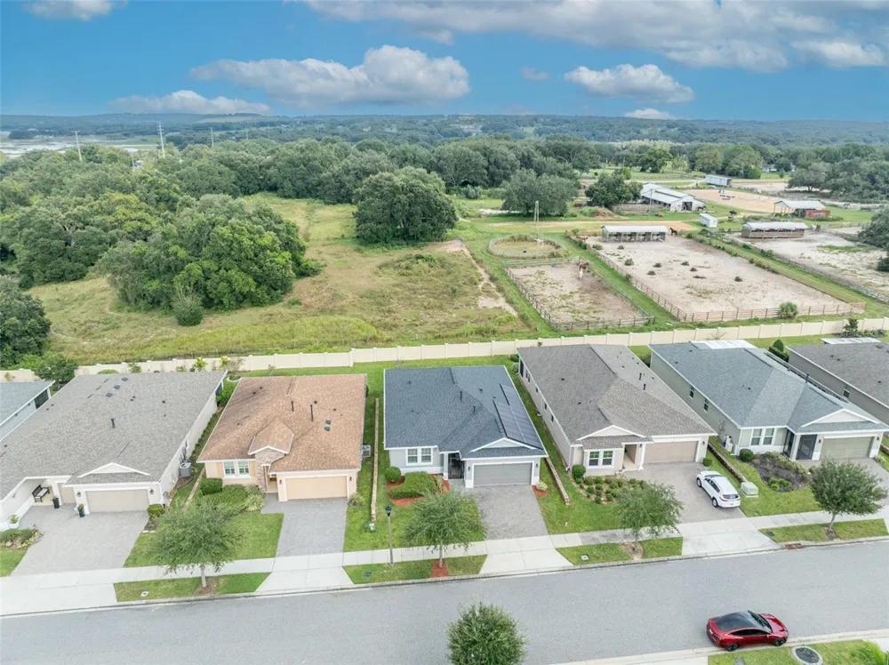 134 SILVER MAPLE ROAD Groveland, FL 34736