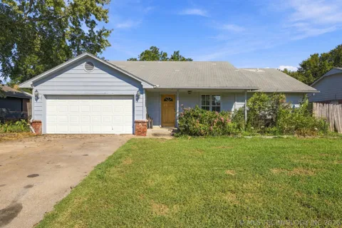 2929 S MAIN STREET