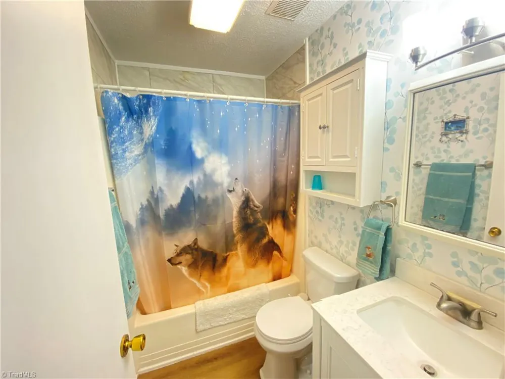 1045 Haywood Street Eden, NC 27288