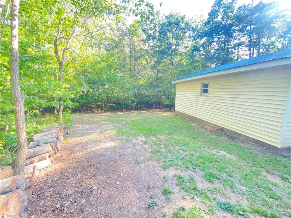 1045 Haywood Street Eden, NC 27288
