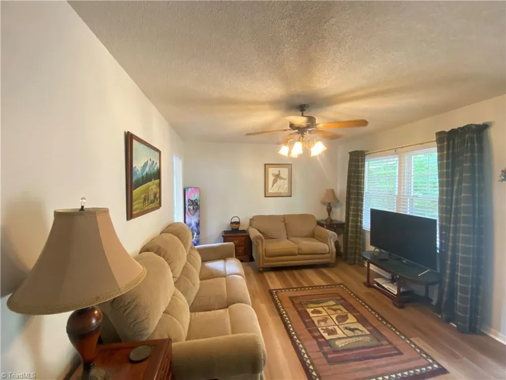 1045 Haywood Street Eden, NC 27288