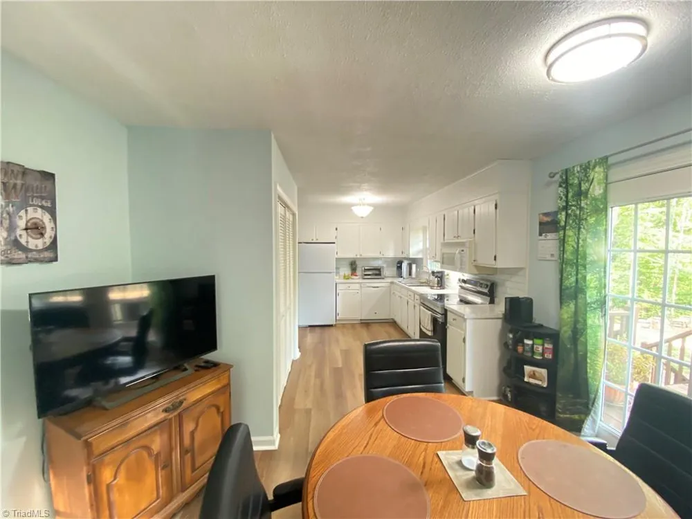 1045 Haywood Street Eden, NC 27288