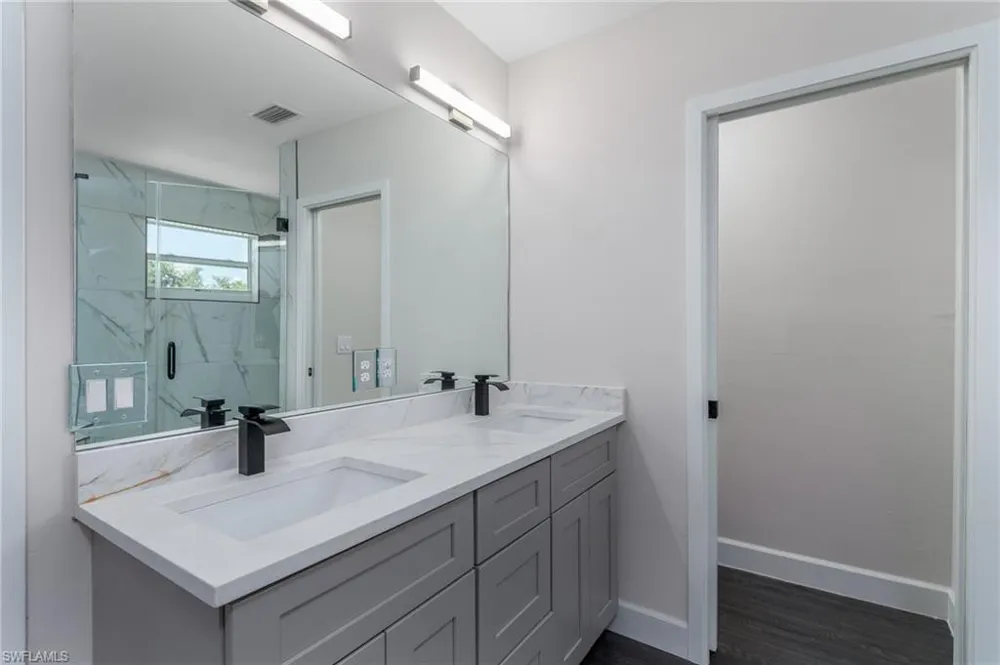 2523 69th Street W Lehigh Acres, FL 33971