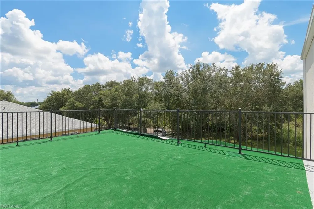 2523 69th Street W Lehigh Acres, FL 33971
