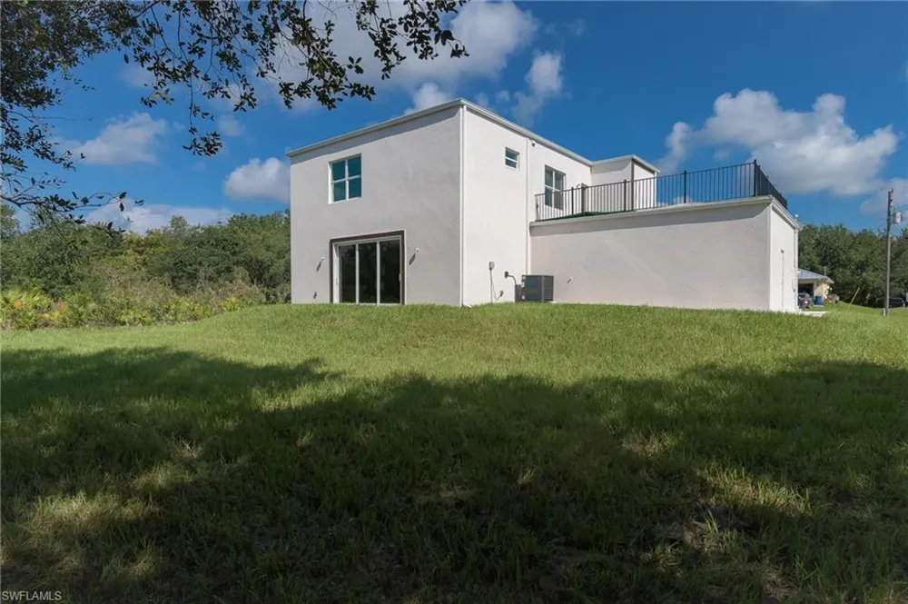 2523 69th Street W Lehigh Acres, FL 33971