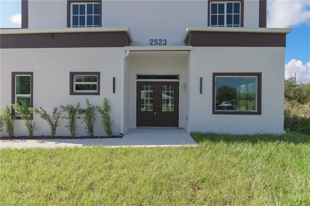 2523 69th Street W Lehigh Acres, FL 33971