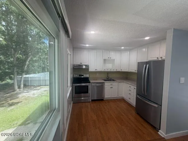 80 Bowline Street Barnegat, NJ 08005