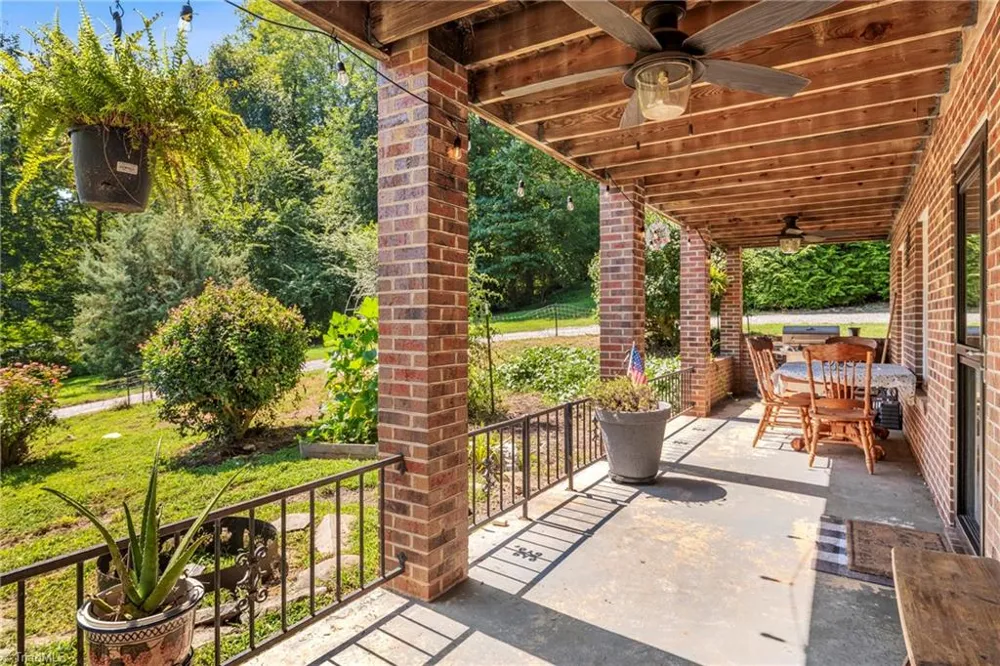 1514 Gopher Woods Road Asheboro, NC 27205