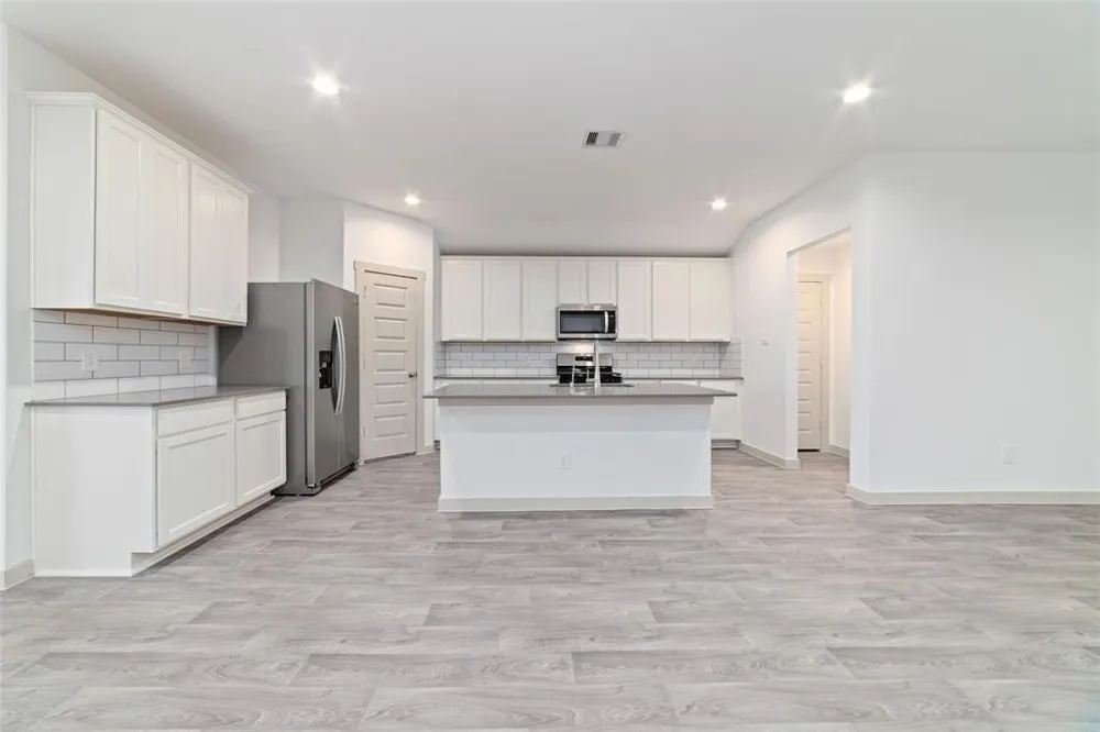 7207 Sunbreeze Lane Rosenberg, TX 77469