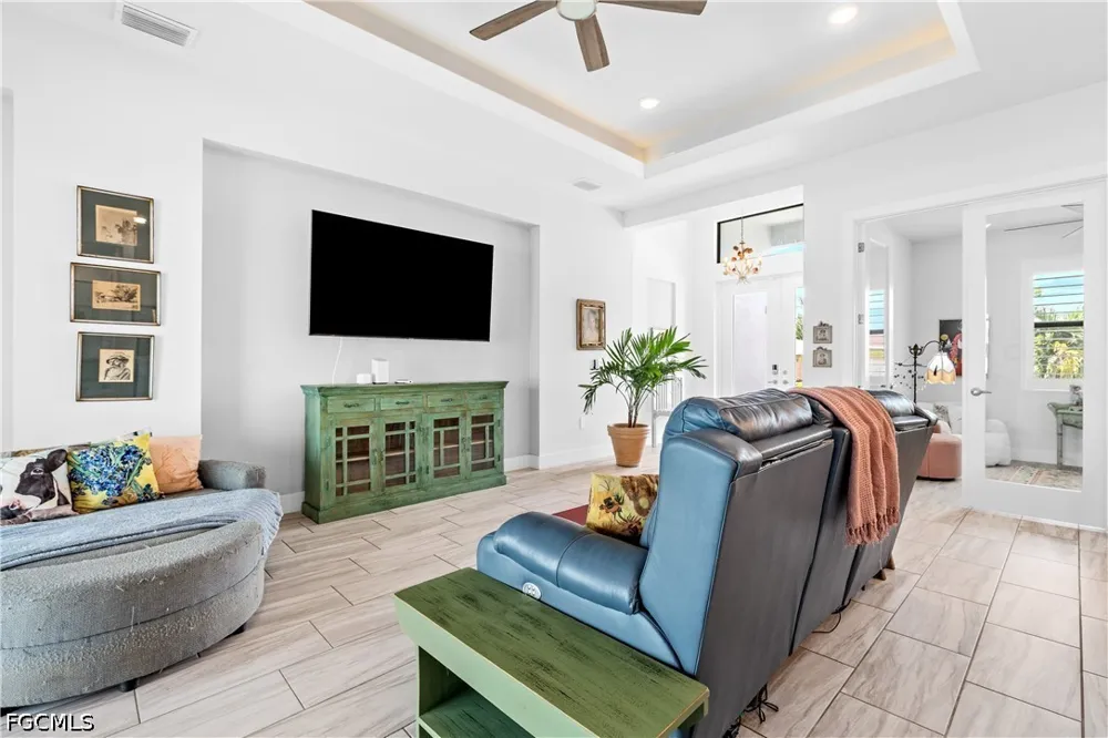 SW 11th Terrace Cape Coral, FL 33991