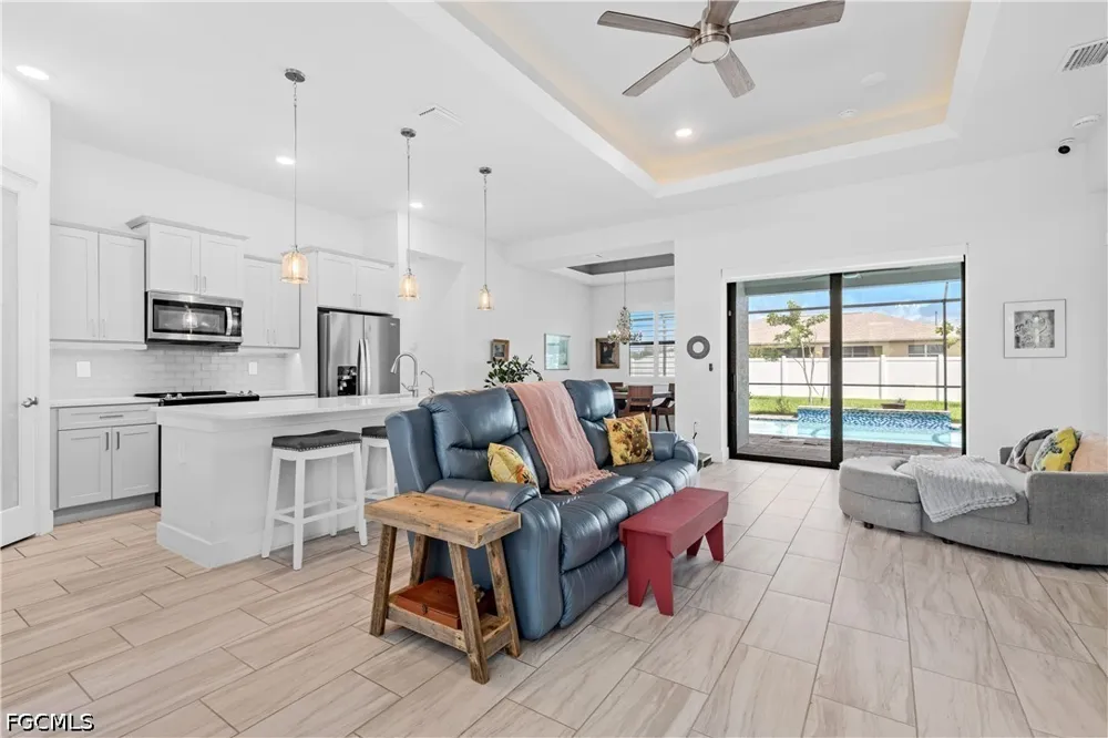 SW 11th Terrace Cape Coral, FL 33991