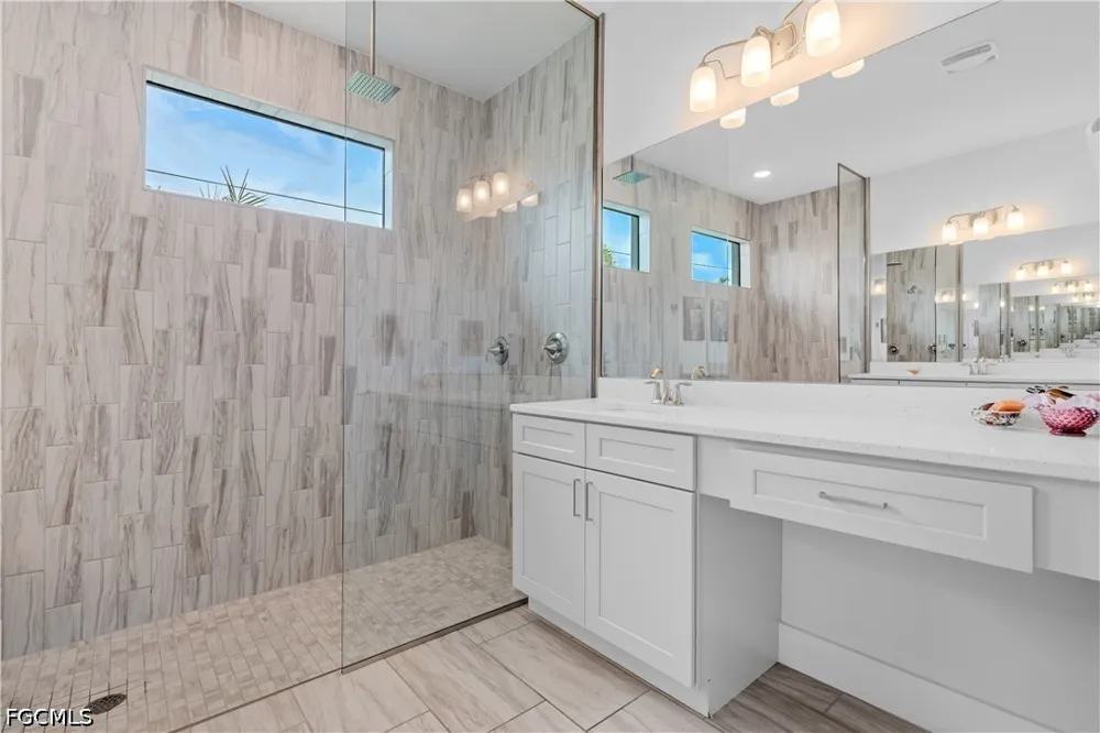 SW 11th Terrace Cape Coral, FL 33991