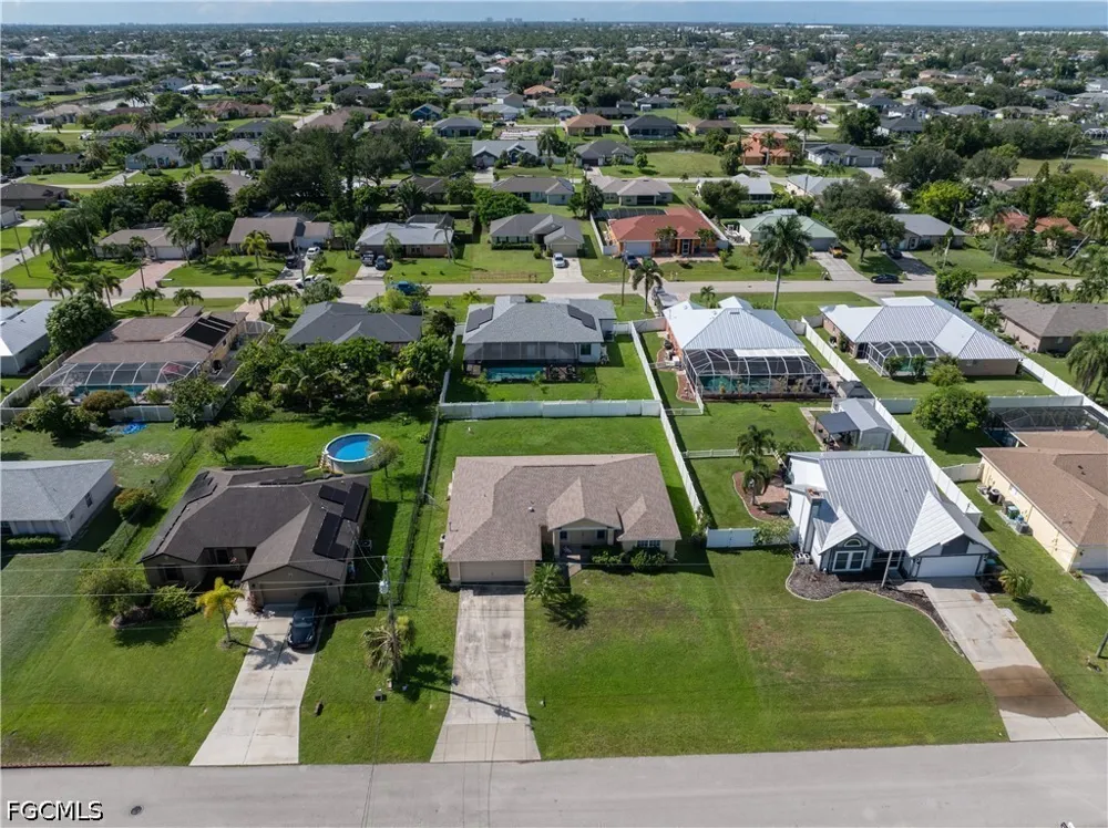 SW 11th Terrace Cape Coral, FL 33991